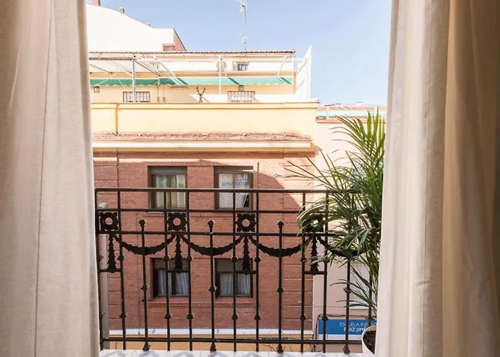 dPLACE To Be - Luxury apartments in Barrio de Salamanca